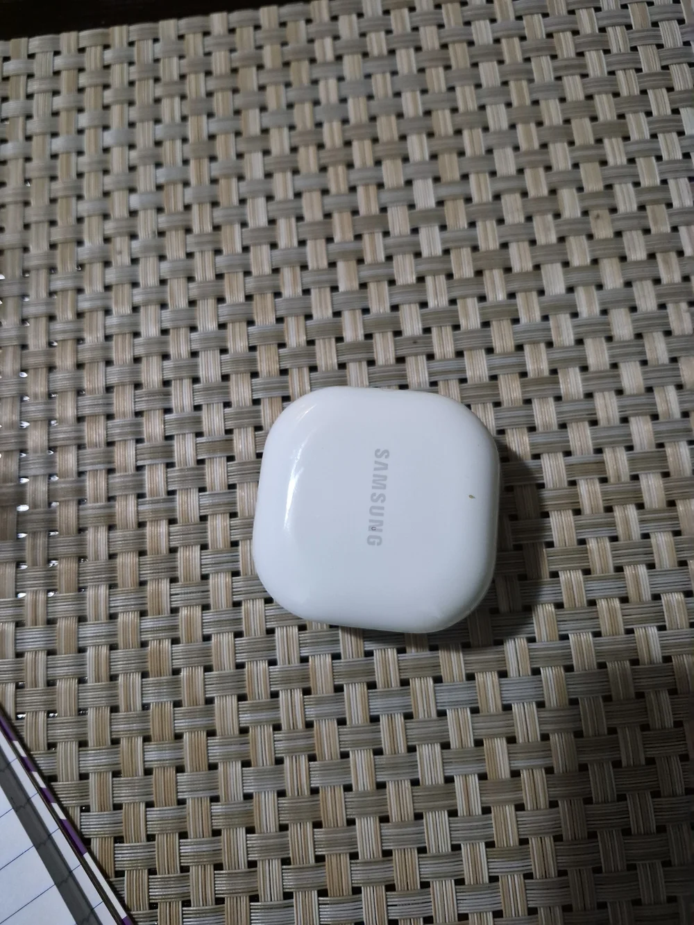 Samsung White Wireless Earbuds Case BLACK